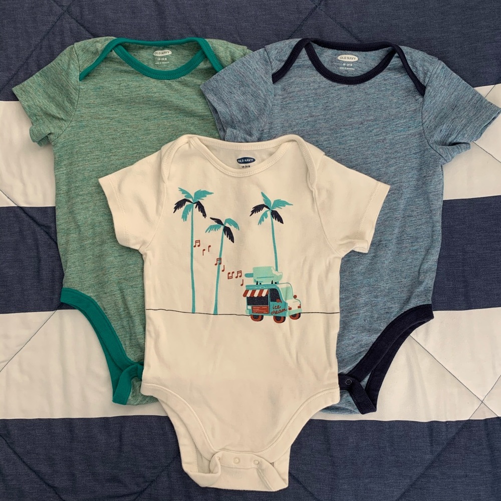 Old Navy Bodysuit Bundle